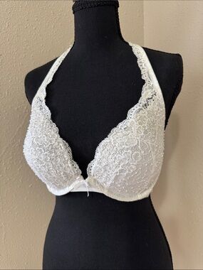 Victoria's Secret White Lace Halter Bra with Bow Accent